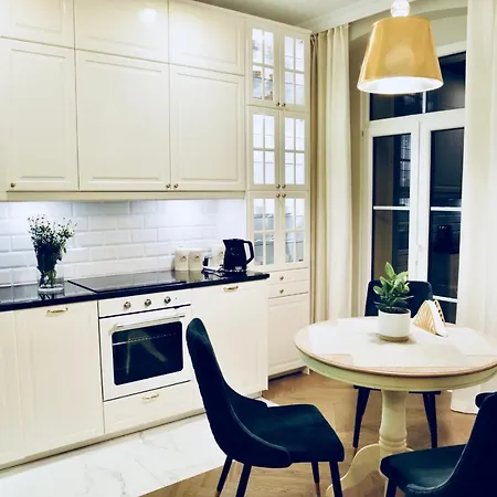 Gold Piotrkowska 37 * Łódź