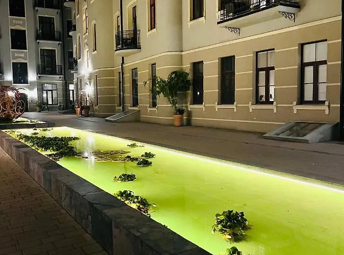 Gold Piotrkowska 37 *